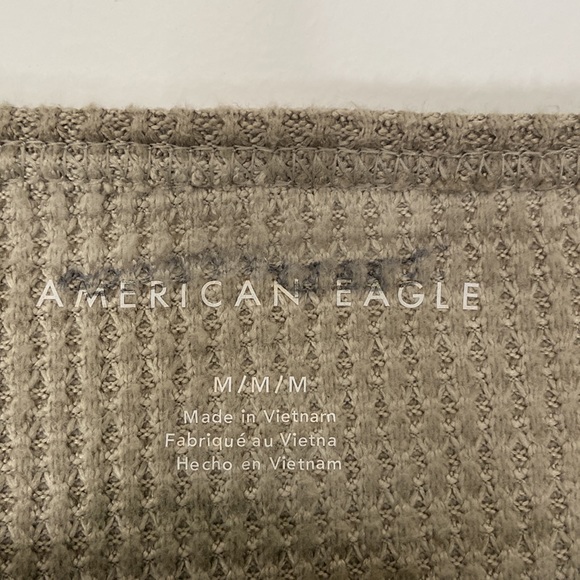 AEO Softest Flannel Plush V Neck Long Sleeve Top - Picture 3 of 12